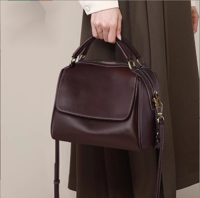 2025 New Crossbody bags Large Capacity Womens Leather Crossbody Handbag